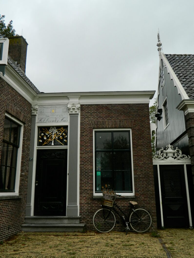 Transparantie in zaken: waarom bedrijfsinformatie steeds toegankelijker wordt