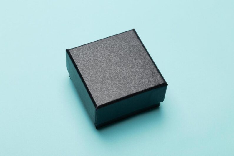 Kleine Kartonnen Doosjes: Ideaal voor Sieraden, Samples en Kleine Zendingen